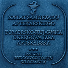 Wiktor Napióra uhonorowany Medalem 20-lecia Samorządu Aptekarskiego (2011r.)