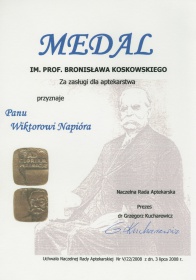 Prezes Zarządu HURTAP SA uhonorowany Medalem Koskowskiego za zasługi dla aptekarstwa (2008r.)